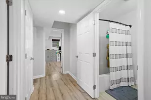 21609 Kelso Dr, Hagerstown, MD 21742 - Photo 19