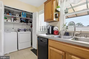 917 Oak St, Hagerstown, MD 21740 - Photo 13