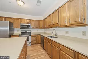 129 Sunflower Dr, Hagerstown, MD 21740 - Photo 13
