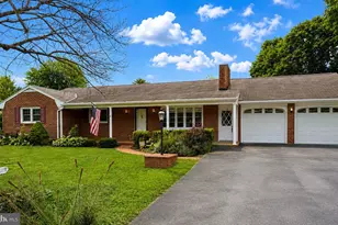 16635 Longstreet Dr, Williamsport, MD 21795 - Photo 1