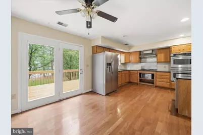 1002 Lindsay Lane, Hagerstown, MD 21742 - Photo 9