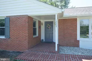13324 Hickory Hill Rd, Hagerstown, MD 21742 - Photo 3