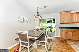 9708 Fernwood Ln, Hagerstown, MD 21740 - Photo 13