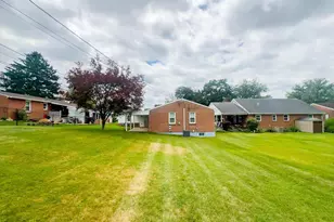 16 Catawba Cir, Hagerstown, MD 21742 - Photo 49