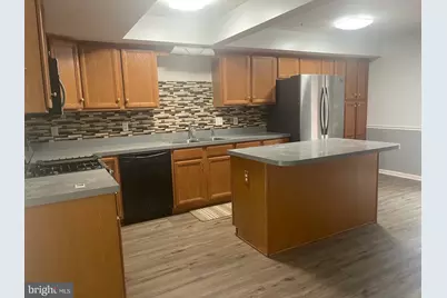 1323 Lindsay Lane, Hagerstown, MD 21742 - Photo 5