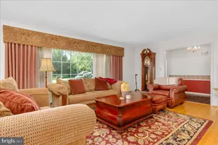 19022 Cherry Tree Dr, Hagerstown, MD 21742 - Photo 11