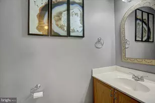 1153 Lindsay Ln, Hagerstown, MD 21742 - Photo 11