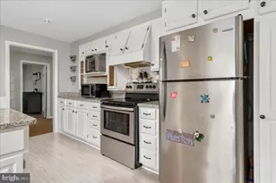 10703 Yvonne Ln, Williamsport, MD 21795 - Photo 9