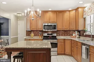 11029 Eastwood Dr, Hagerstown, MD 21742 - Photo 15