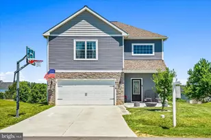 18716 Ballantyne Wy, Hagerstown, MD 21740 - Photo 1