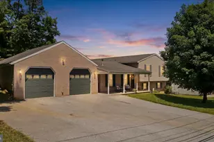 16818 Sterling Rd, Williamsport, MD 21795 - Photo 1