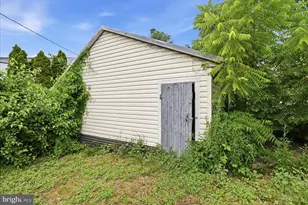 611 Washington Ave, Hagerstown, MD 21740 - Photo 39