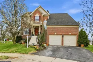 17416 Cobb Ct, Hagerstown, MD 21740 - Photo 1