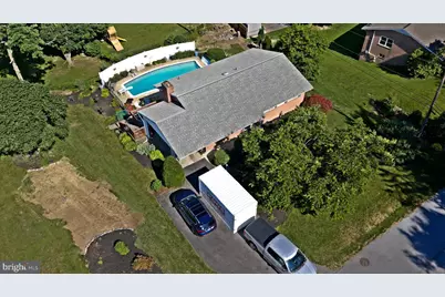 17707 Woodcrest Road, Hagerstown, MD 21740 - Photo 3