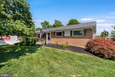 17707 Woodcrest Road, Hagerstown, MD 21740 - Photo 1