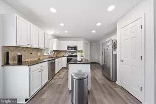 121 Bachtell Cir, Smithsburg, MD 21783 - Photo 13