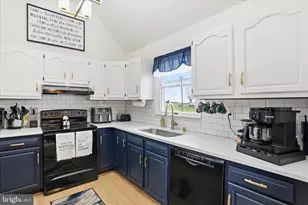 13427 Maugansville Rd, Hagerstown, MD 21740 - Photo 13