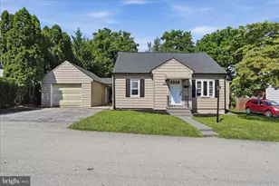 11006 Decker Ave, Hagerstown, MD 21740 - Photo 3
