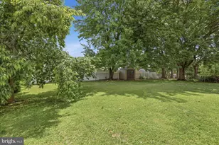 17813 Greentree Terrace, Hagerstown, MD 21740 - Photo 33