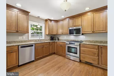 1059 Valleybrook Drive, Hagerstown, MD 21742 - Photo 5