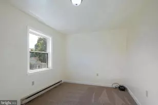 25 N Maple Ave, Smithsburg, MD 21783 - Photo 11