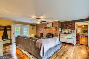 5947 Appletown Rd, Boonsboro, MD 21713 - Photo 9