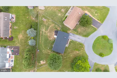 10602 Oaktree Circle, Williamsport, MD 21795 - Photo 31