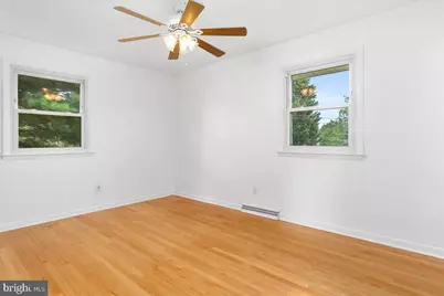 10602 Oaktree Circle, Williamsport, MD 21795 - Photo 15