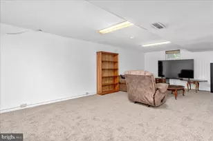10602 Oak Tree Cir, Williamsport, MD 21795 - Photo 19
