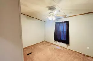 11901 Heather Dr, Hagerstown, MD 21740 - Photo 43
