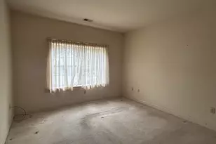 18804 Dover Dr, Hagerstown, MD 21742 - Photo 3
