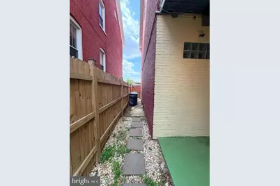 228 E Washington Street, Hagerstown, MD 21740 - Photo 3
