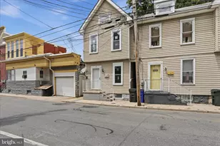 10 E Lee St, Hagerstown, MD 21740 - Photo 3