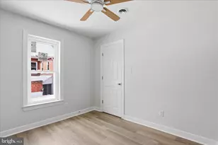 10 E Lee St, Hagerstown, MD 21740 - Photo 15