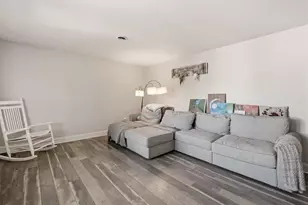 12321 Walnut Point W, Hagerstown, MD 21740 - Photo 9