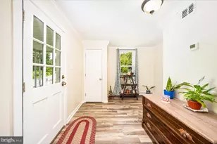 11 Mt Hebron Rd, Keedysville, MD 21756 - Photo 5