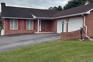 10208 Mar Rock Dr, Hagerstown, MD 21740 - Photo 1
