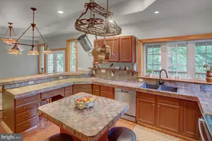 19540 Elk Ridge Dr, Keedysville, MD 21756 - Photo 17