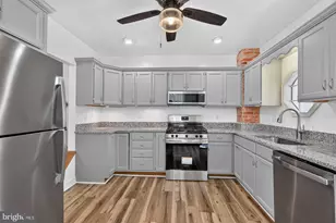 117 McComas St, Hagerstown, MD 21740 - Photo 9