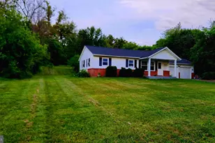 8803 Sharpsburg Pike, Fairplay, MD 21733 - Photo 3
