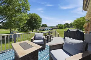 21925 Beaverbrook Dr, Smithsburg, MD 21783 - Photo 9