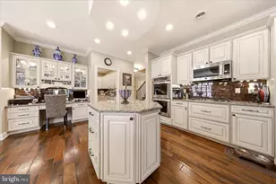 19404 Amethyst Dr, Hagerstown, MD 21742 - Photo 15