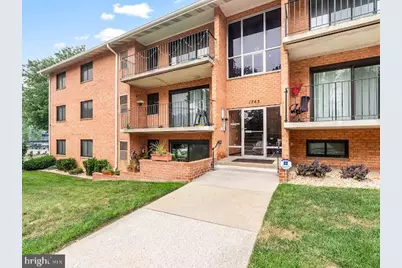 1745 Edgewood Hill Circle #2, Hagerstown, MD 21740 - Photo 3