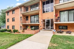 1745 Edgewood Hill Cir, Hagerstown, MD 21740 - Photo 3