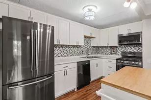1745 Edgewood Hill Cir, Hagerstown, MD 21740 - Photo 15