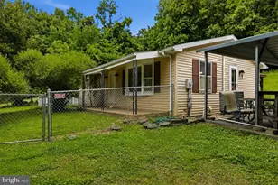 2529 Chestnut Grove Rd, Sharpsburg, MD 21782 - Photo 1