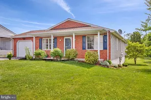 12225 W Lawn Ln, Hagerstown, MD 21740 - Photo 3