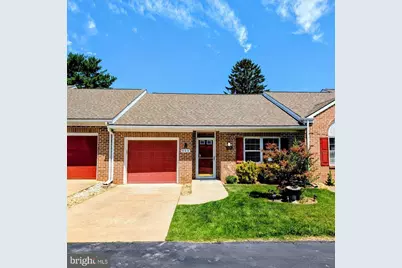 353 Sunbrook Lane #111, Hagerstown, MD 21742 - Photo 1