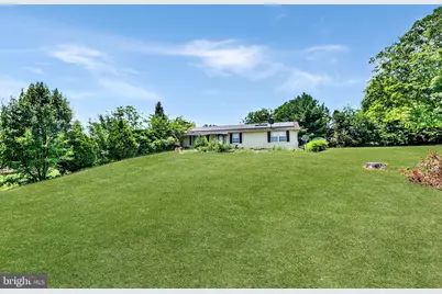 49 N Main Street N, Smithsburg, MD 21783 - Photo 17