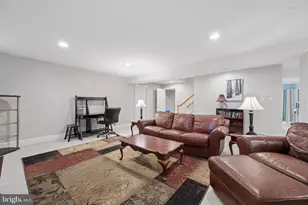 9808 Pembroke Dr, Hagerstown, MD 21740 - Photo 71
